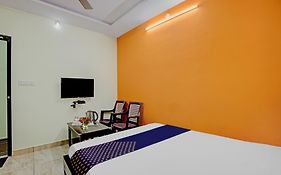 Oyo Anugraha Residency